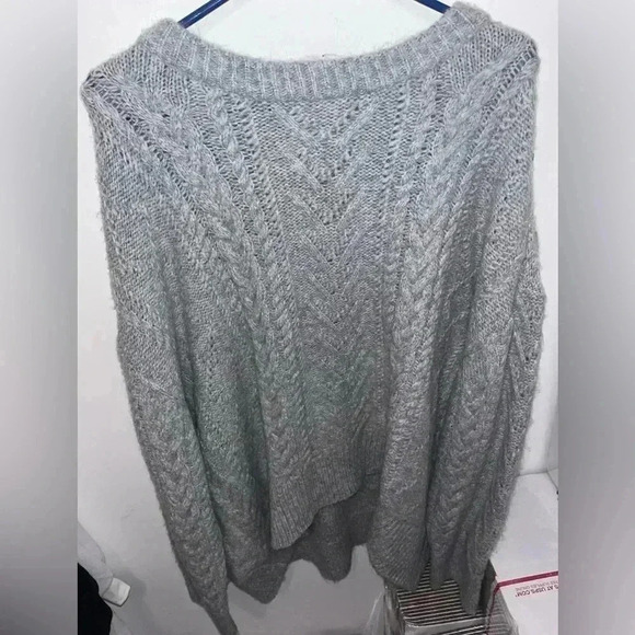 Brand new grey sweater - Picture 2 of 3